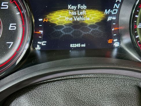 Used 2018 Dodge Charger R/T w/ Blacktop Package image 19