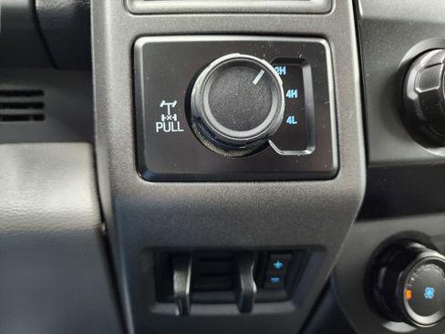 Used 2022 Ford F250 XL w/ STX Appearance Package image 39