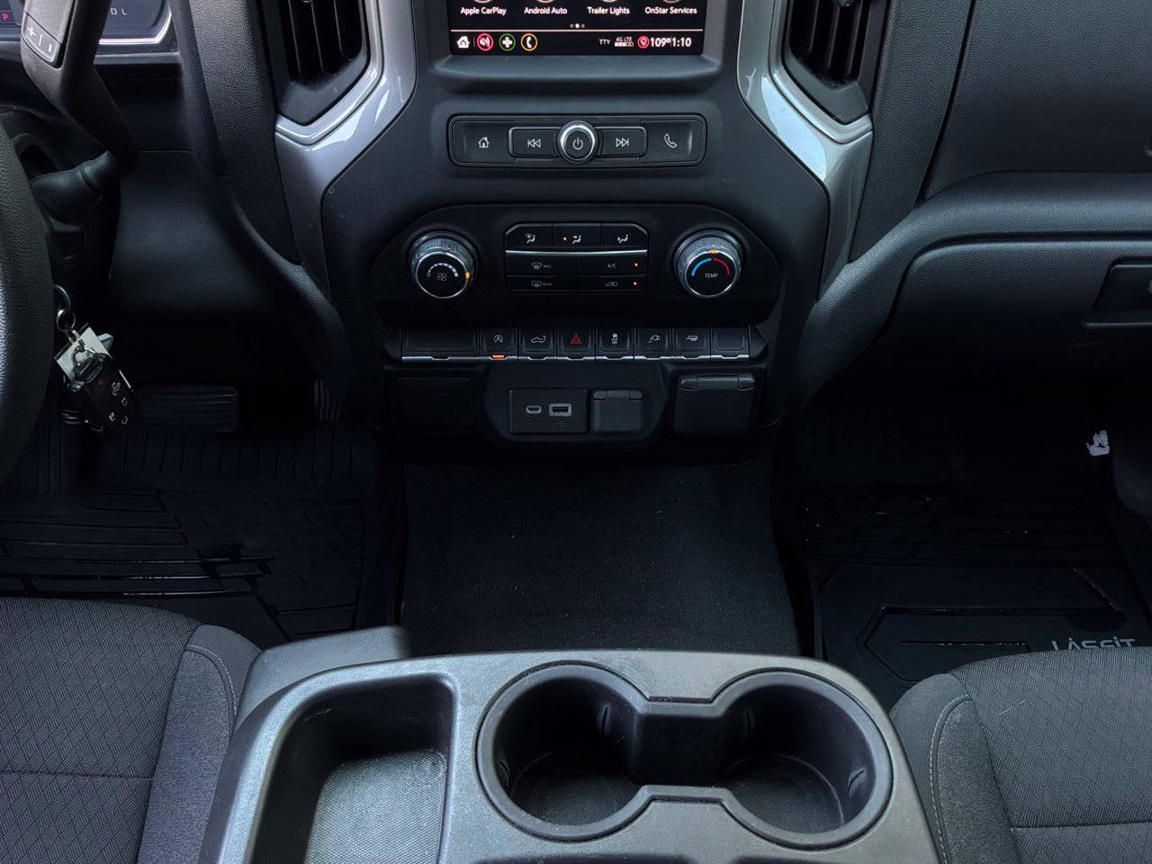 Used 2022 Chevrolet Silverado 1500 Custom w/ Safety Confidence Package RWD image 17