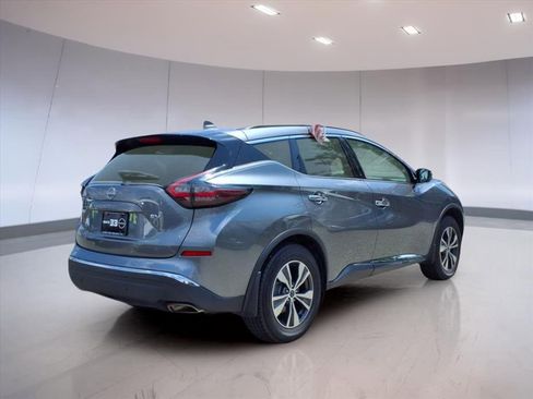 Used 2023 Nissan Murano SV image 4