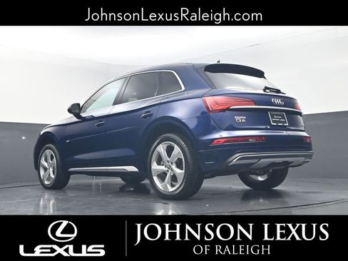 Used 2021 Audi Q5 2.0T Premium Plus w/ Premium Plus Package AWD/4WD image 17