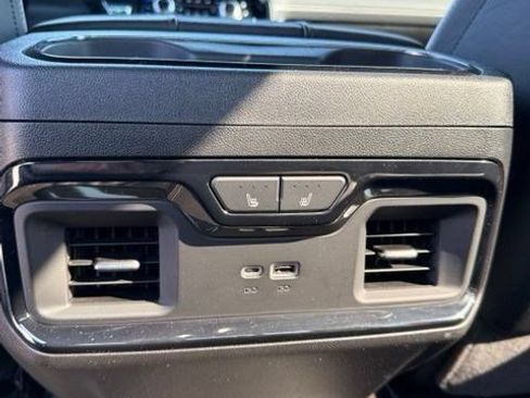 Used 2025 GMC Sierra 2500 AT4X AWD/4WD image 16