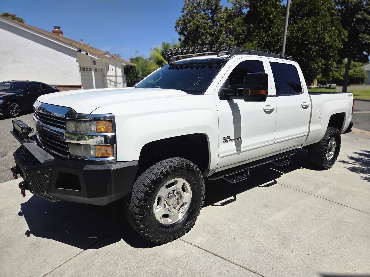 Used 2015 Chevrolet Silverado 2500 LT w/ LT Convenience Package AWD/4WD image 12