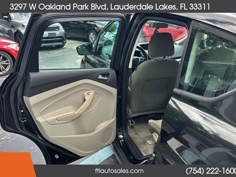 Used 2013 Ford C-MAX SE FWD image 21