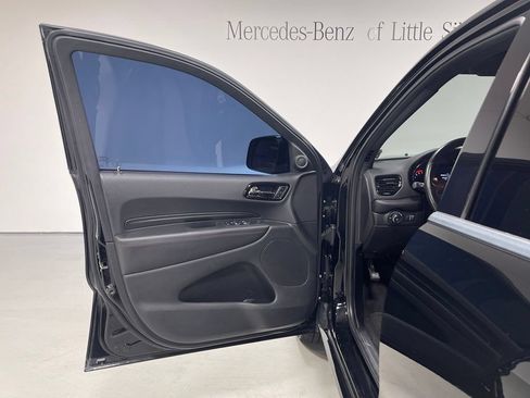 Used 2022 Dodge Durango R/T w/ Blacktop Package AWD/4WD image 17