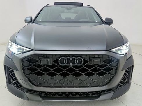 Used 2025 Audi RS Q8 performance AWD/4WD image 22