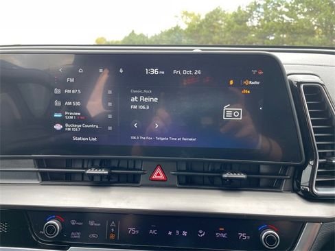 Used 2023 Kia Sportage EX image 27