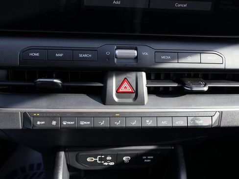 New 2025 Kia K4 LXS image 23