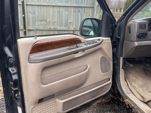 Used 2002 Ford Excursion Limited image 13