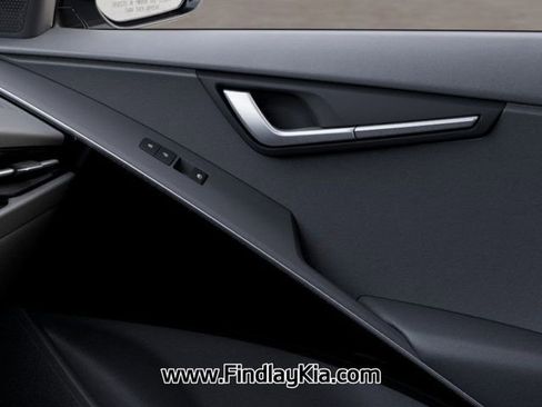 New 2025 Kia Niro Wave image 28