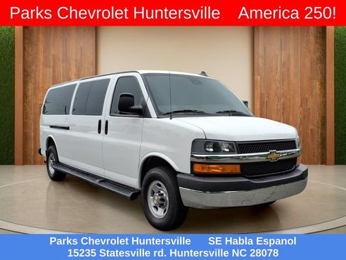 Certified 2025 Chevrolet Express 3500 LT w/ LT Preferred Equipment Group RWD image 1