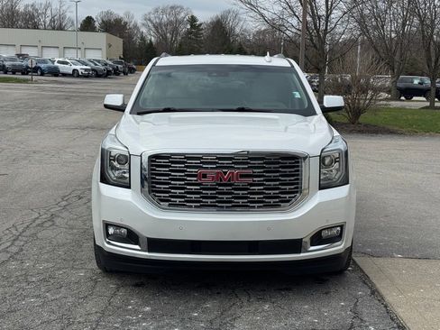 Used 2020 GMC Yukon XL Denali w/ Open Road Package image 8