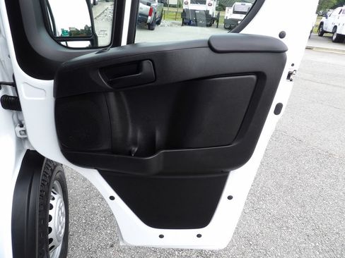 Used 2025 RAM ProMaster 3500 w/ Convenience Group FWD image 30