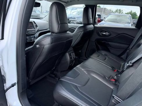 Used 2023 Jeep Cherokee Altitude Lux w/ Lux Elite Package AWD/4WD image 25