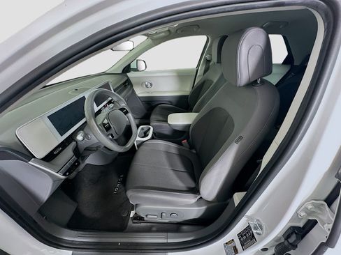 Used 2024 Hyundai Ioniq 5 SEL RWD image 13