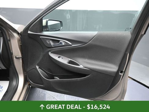 Used 2023 Chevrolet Malibu LT image 21