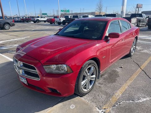 Used 2013 Dodge Charger R/T image 3