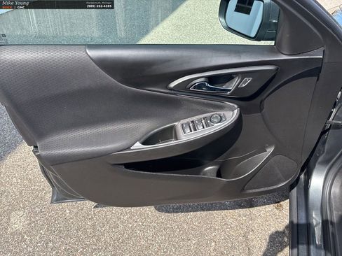 Used 2018 Chevrolet Malibu LS w/ LPO, Convenience Package 1 image 13