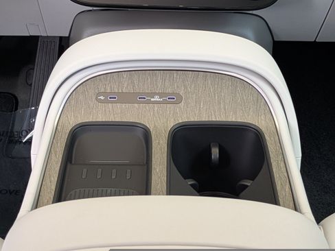 Certified 2026 Hyundai Palisade FWD Hybrid image 18