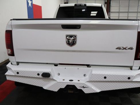 Used 2018 RAM 3500 Laramie w/ Sport Appearance Group AWD/4WD image 19