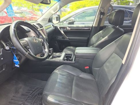 Used 2014 Lexus GX 460 AWD/4WD image 6