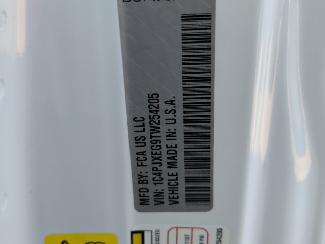 Certified 2026 Jeep Wrangler Unlimited Sahara AWD/4WD image 32