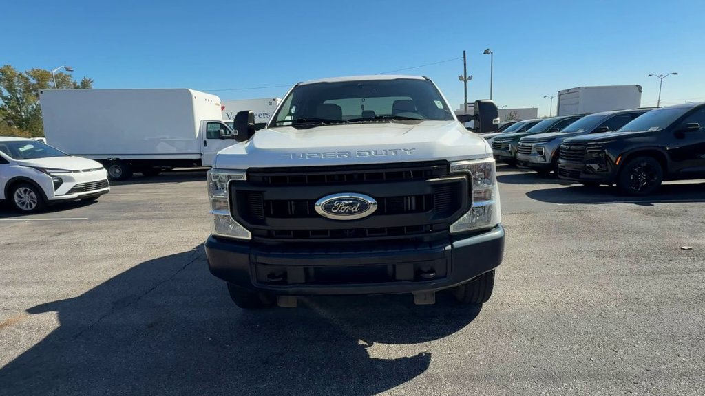 Used 2022 Ford F250 XL w/ Power Equipment Group AWD/4WD image 3