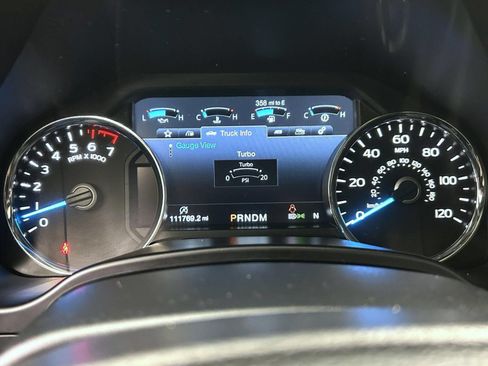 Used 2020 Ford F150 Lariat w/ Equipment Group 502A Luxury AWD/4WD image 14