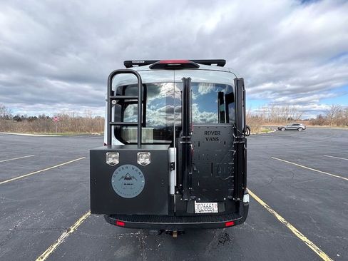 Used 2021 Ford Transit 350 Medium Roof AWD image 6