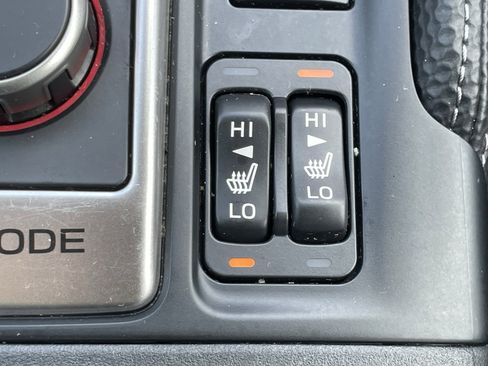 Certified 2024 Subaru Forester Limited w/ Convenience Package image 28