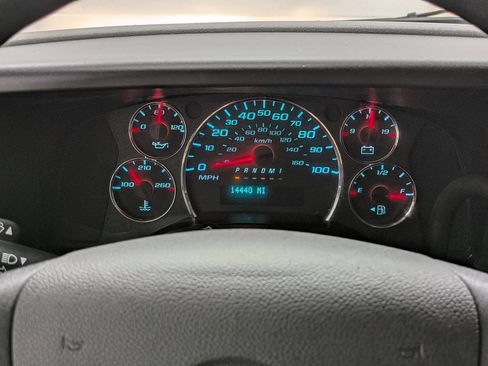 Used 2025 GMC Savana 2500 w/ Driver Convenience Package RWD image 23
