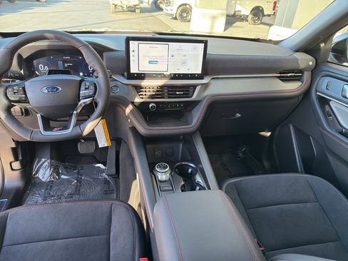 New 2026 Ford Explorer ST w/ Sun And Sound Package image 22