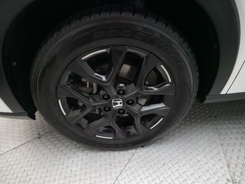 Certified 2024 Honda HR-V Sport image 26