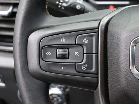 Used 2024 GMC Sierra 3500 AT4 w/ Technology Package image 27