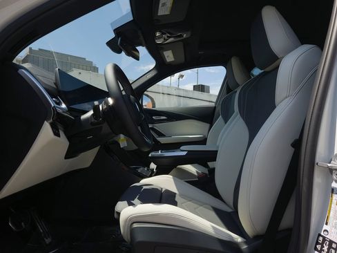 New 2026 BMW X2 xDrive28i w/ Technology Package AWD/4WD image 7