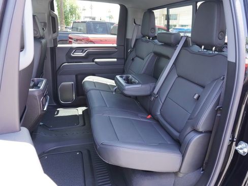 New 2025 GMC Sierra 2500 Denali w/ Denali Reserve Package image 11