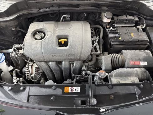 Used 2022 Kia Soul LX image 43