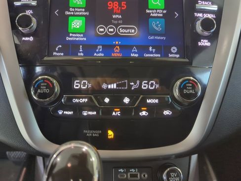 Used 2023 Nissan Murano SL w/ SL Moonroof Package image 25