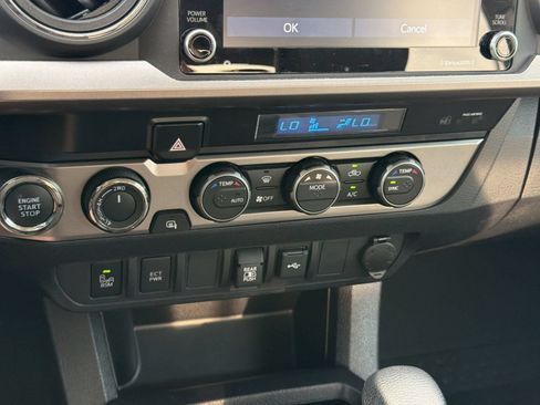 Certified 2023 Toyota Tacoma SR5 w/ Technology Package AWD/4WD image 19