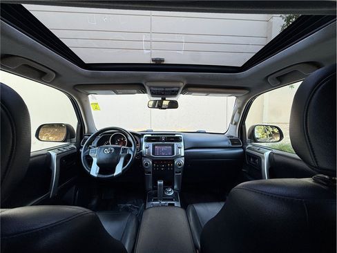 Used 2013 Toyota 4Runner Limited AWD/4WD image 21