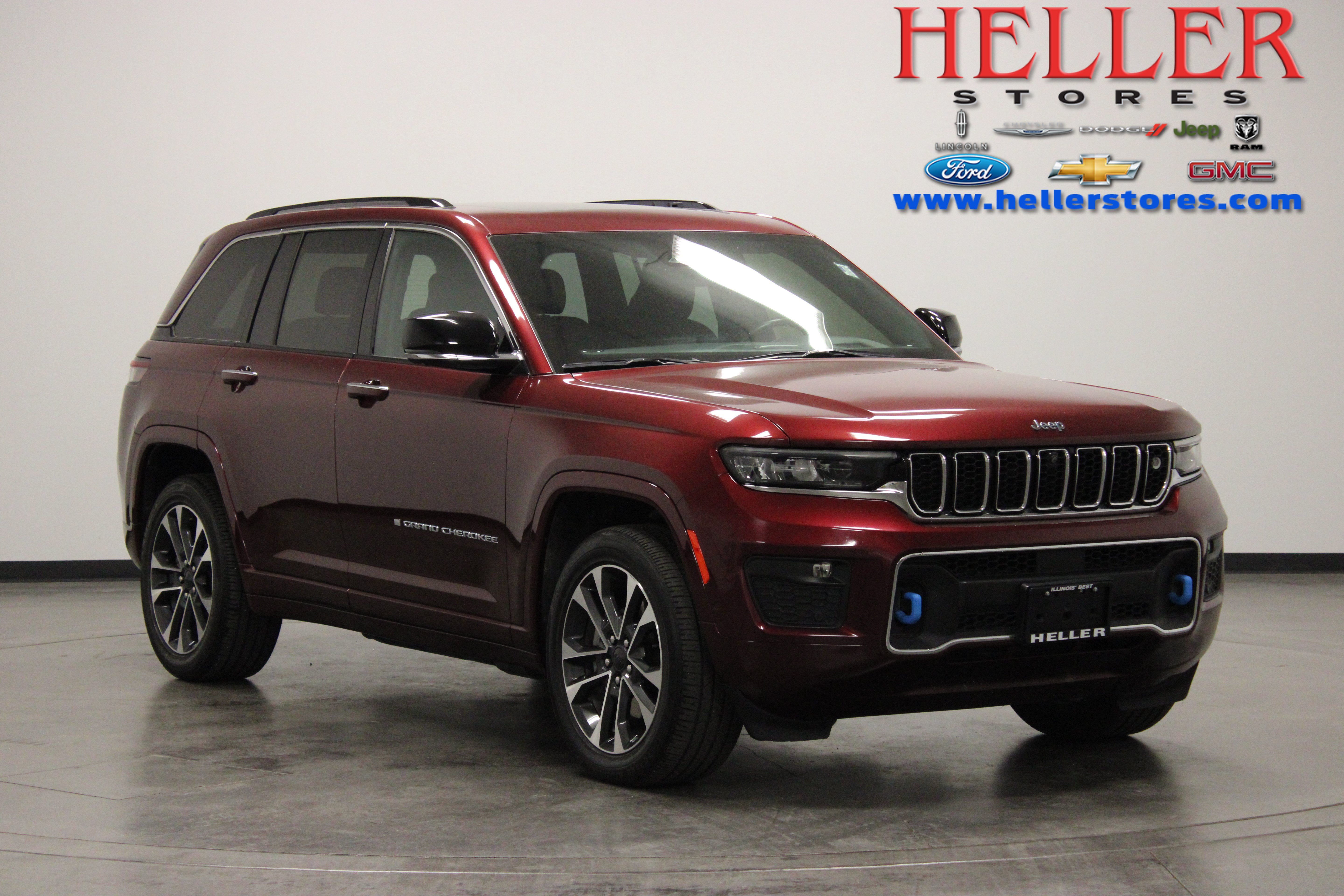 Used 2022 Jeep Grand Cherokee Overland w/ Advanced Protech Group III AWD/4WD image 1