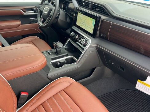 New 2026 GMC Sierra 1500 Denali Ultimate AWD/4WD image 10