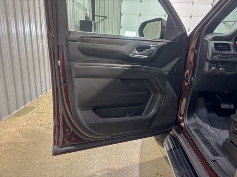 Used 2023 Chevrolet Tahoe LS image 14