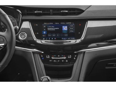 New 2025 Cadillac XT6 Sport w/ Platinum Package AWD/4WD image 13