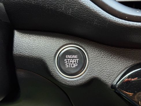 Used 2022 Kia Forte GT-Line image 21