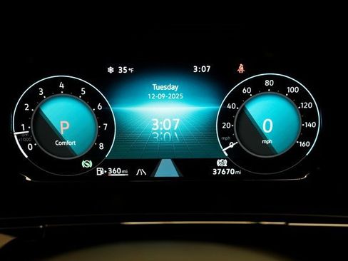 Used 2024 Volkswagen Atlas Cross Sport SE image 20