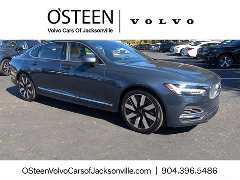 Certified 2024 Volvo S90 T8 Ultimate w/ Lounge Package image 1