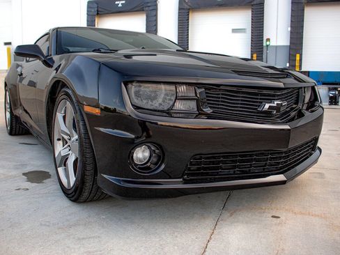 Used 2013 Chevrolet Camaro SS w/ RS Package RWD image 26