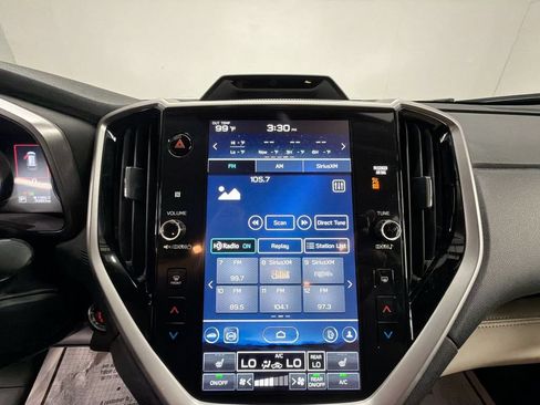 Used 2024 Subaru Ascent Limited w/ Technology Package AWD/4WD image 13