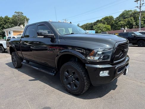 Used 2018 RAM 2500 Big Horn w/ Sport Appearance Group AWD/4WD image 9